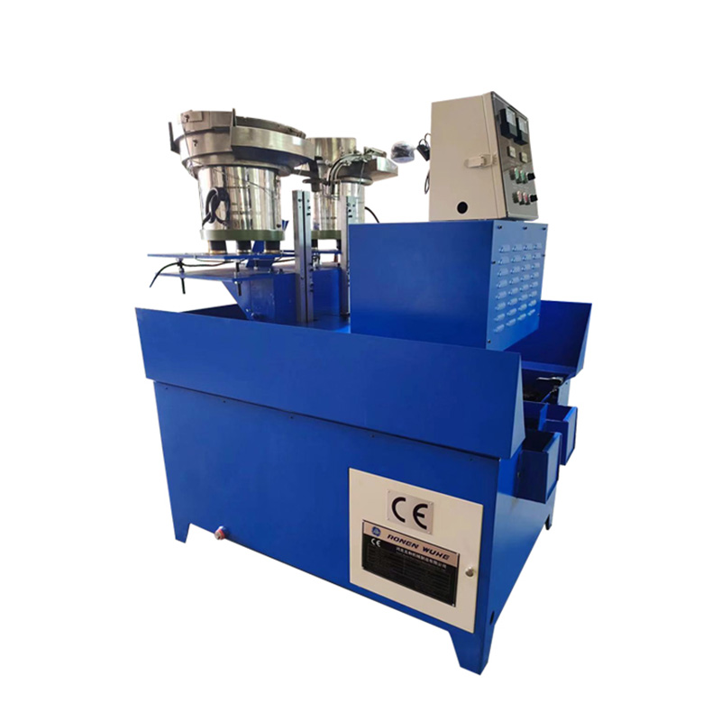 Kvadrat hex qoz vurma maşını